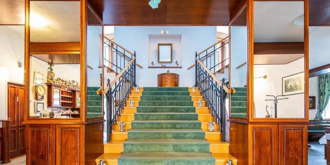 Kastiel Agatka Hotel Chorvatsky Grob Exterior foto